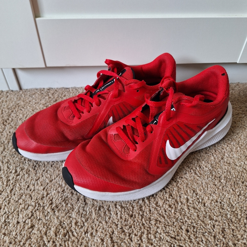 Boys 6Y Red Nike Downshifter Runners Shoes Sneakers Girls
